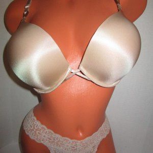 VICTORIA'S SECRET BOMBSHELL BRA SET ~ 34C/M
